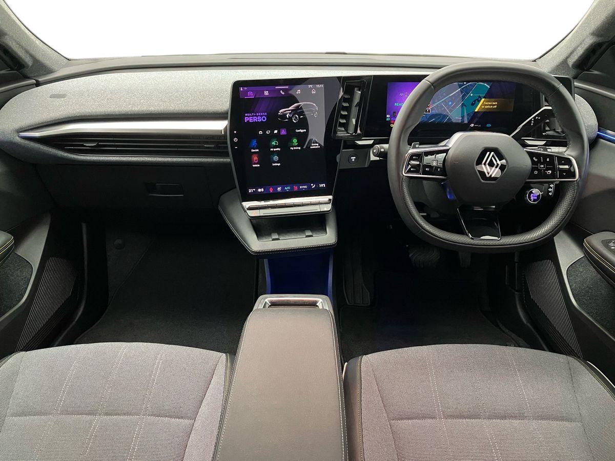 Used Renault Scenic E-Tech 2024 for sale - 77045867: Photo 9