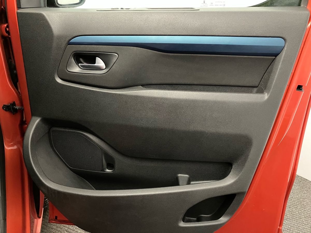 Used Peugeot Traveller 2019 for sale - 77196007: Photo 31