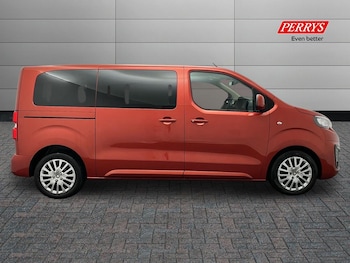 Used Peugeot Traveller 2019 for sale - 77196007: Photo