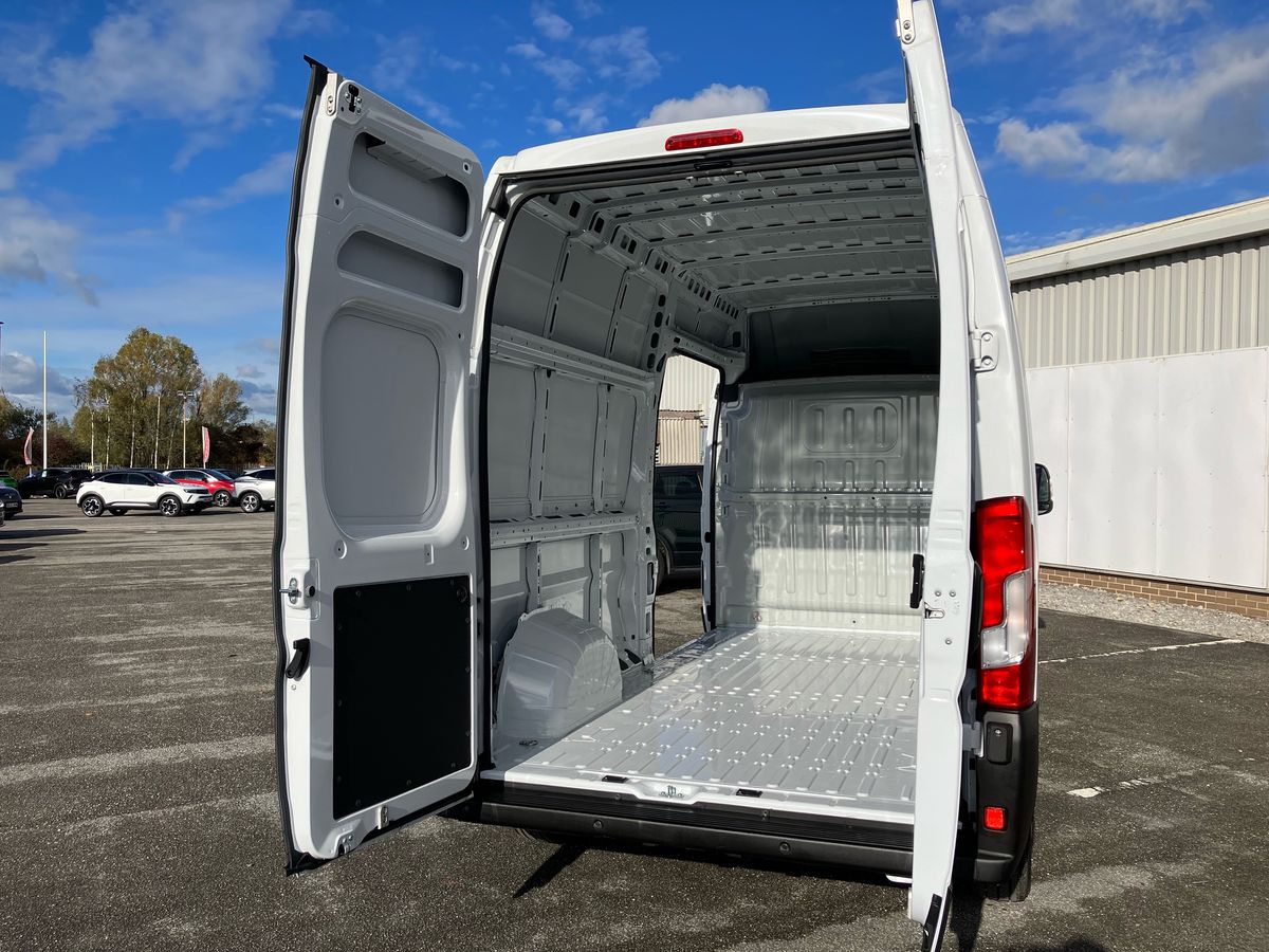 Used Vauxhall Movano 2025 for sale - 76736093: Photo 21