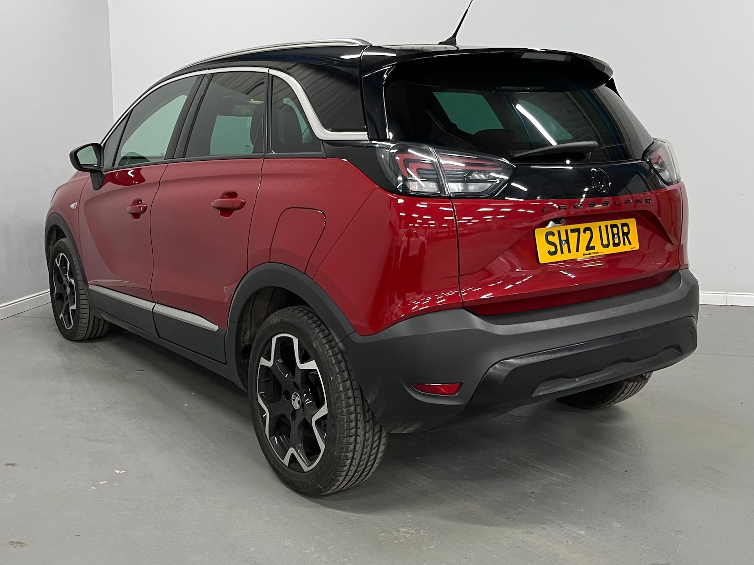 Used Vauxhall Crossland 2022 for sale - 77475232: Photo 3