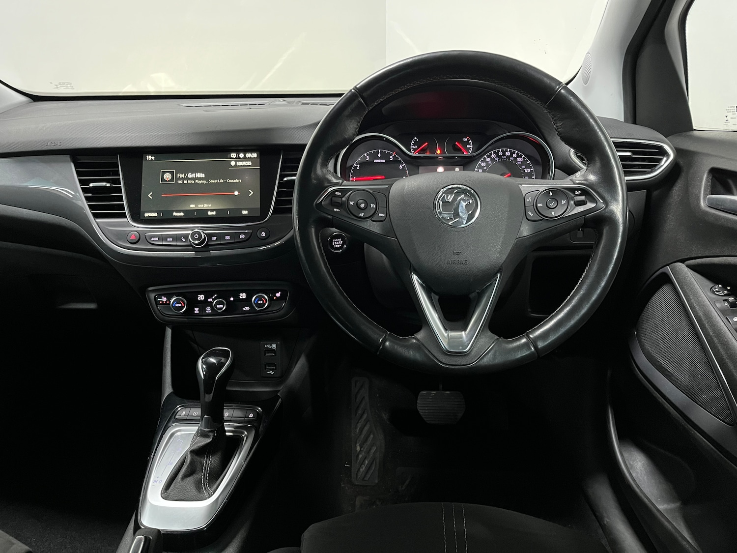 Used Vauxhall Crossland 2022 for sale - 77475232: Photo 5