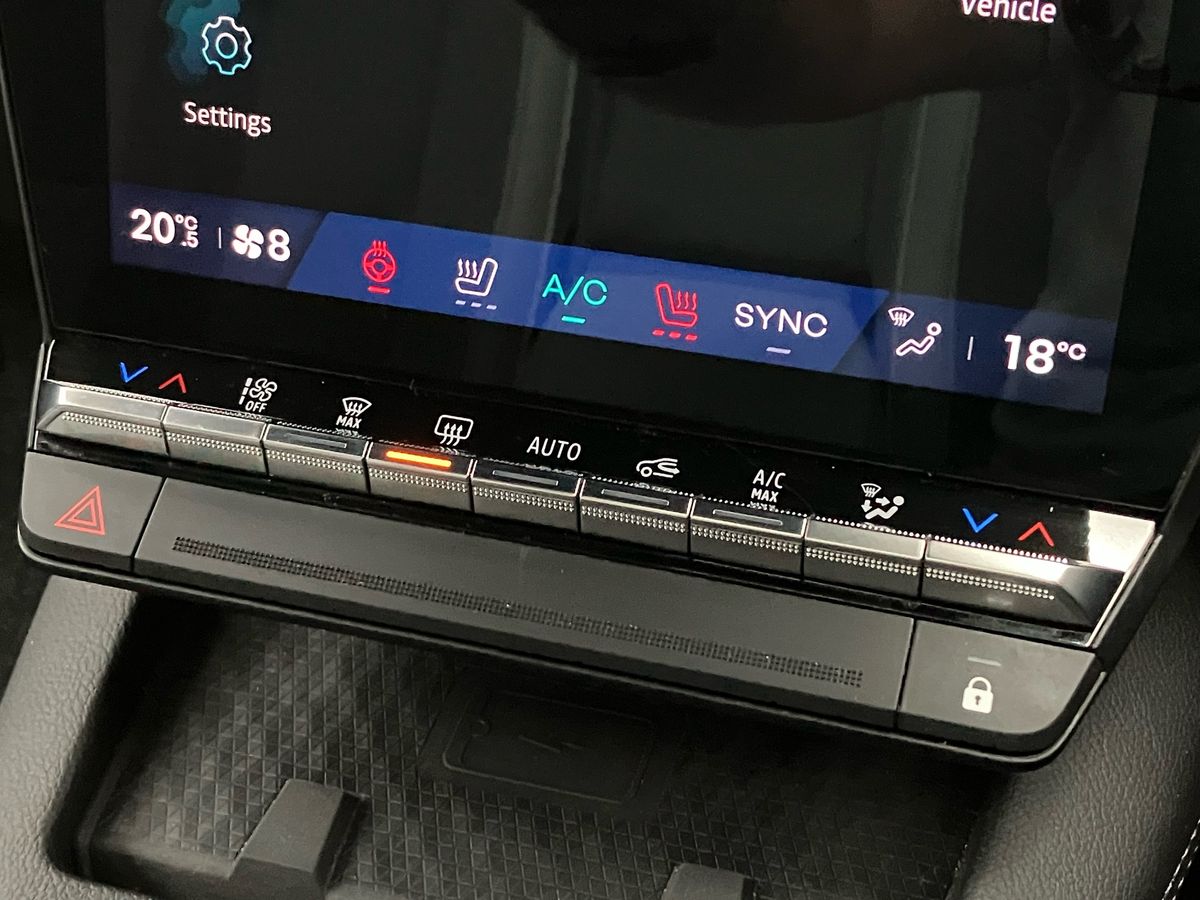 Used Renault Scenic E-Tech 2024 for sale - 76542401: Photo 12