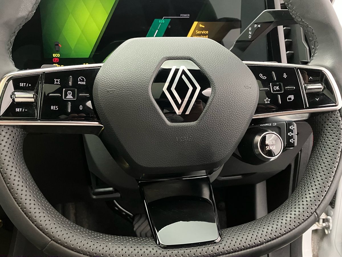 Used Renault Scenic E-Tech 2024 for sale - 76542401: Photo 16