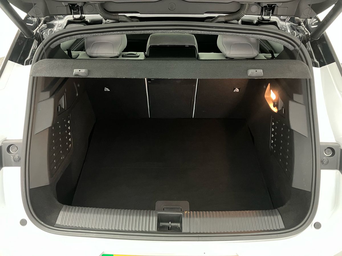 Used Renault Scenic E-Tech 2024 for sale - 76542401: Photo 20