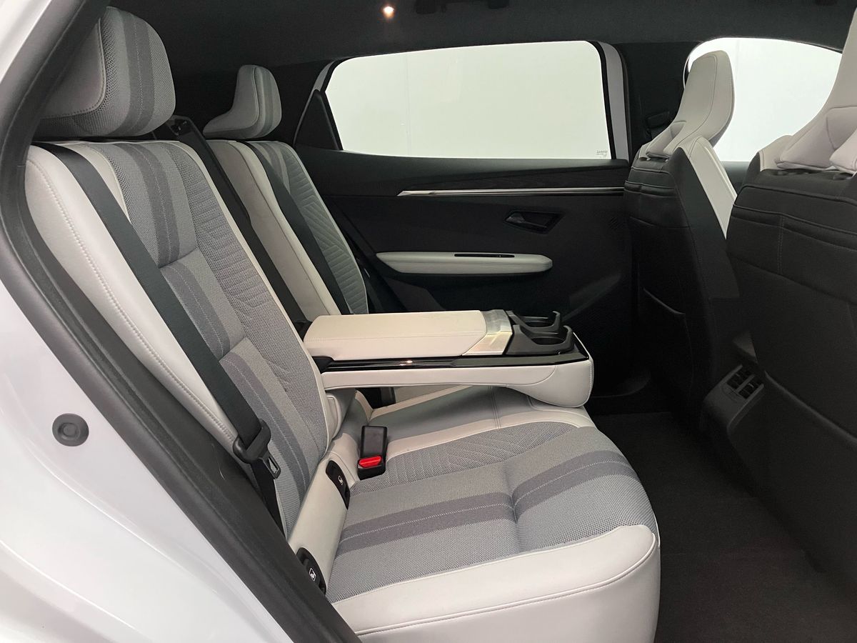 Used Renault Scenic E-Tech 2024 for sale - 76542401: Photo 31