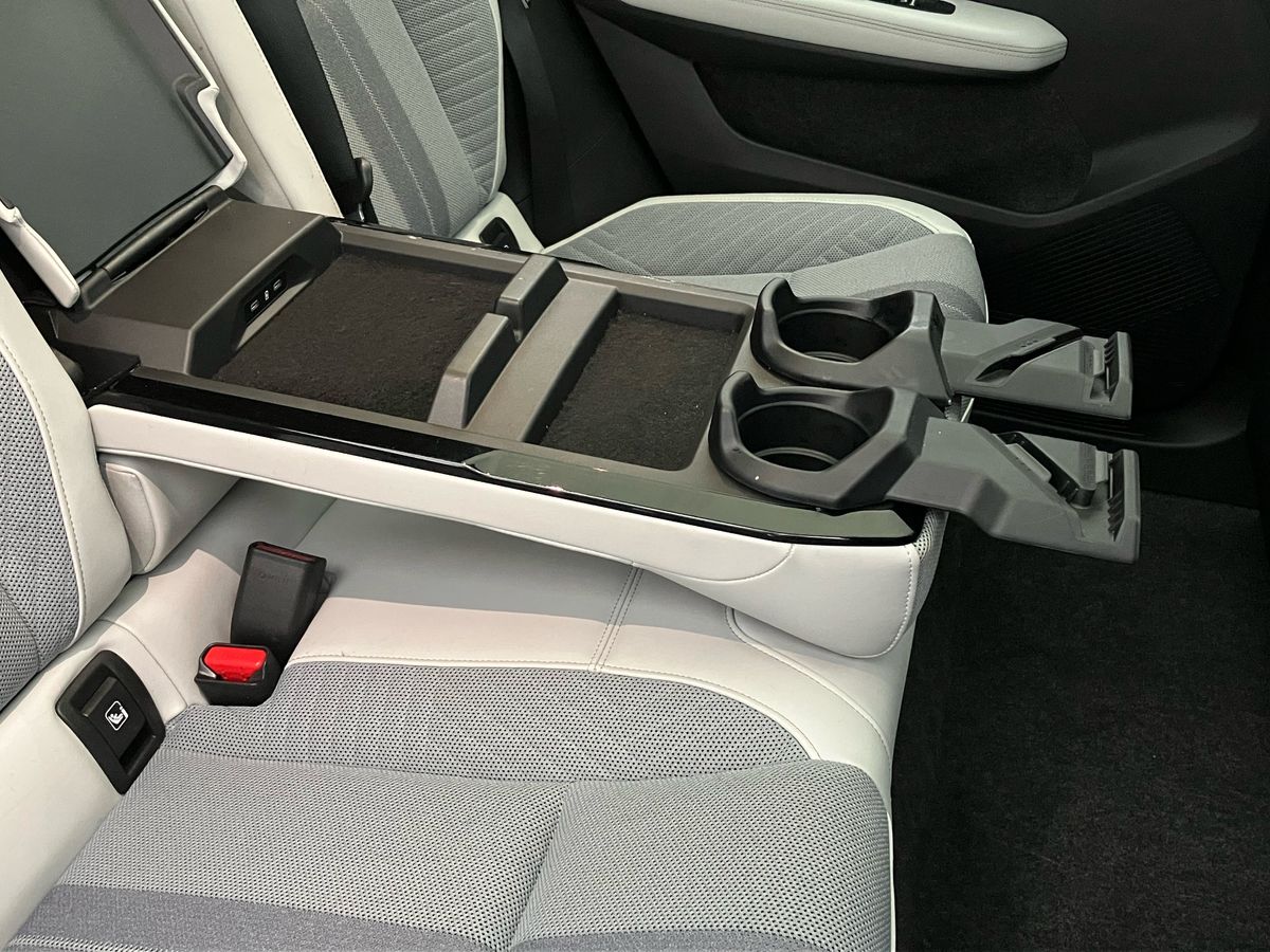 Used Renault Scenic E-Tech 2024 for sale - 76542401: Photo 32