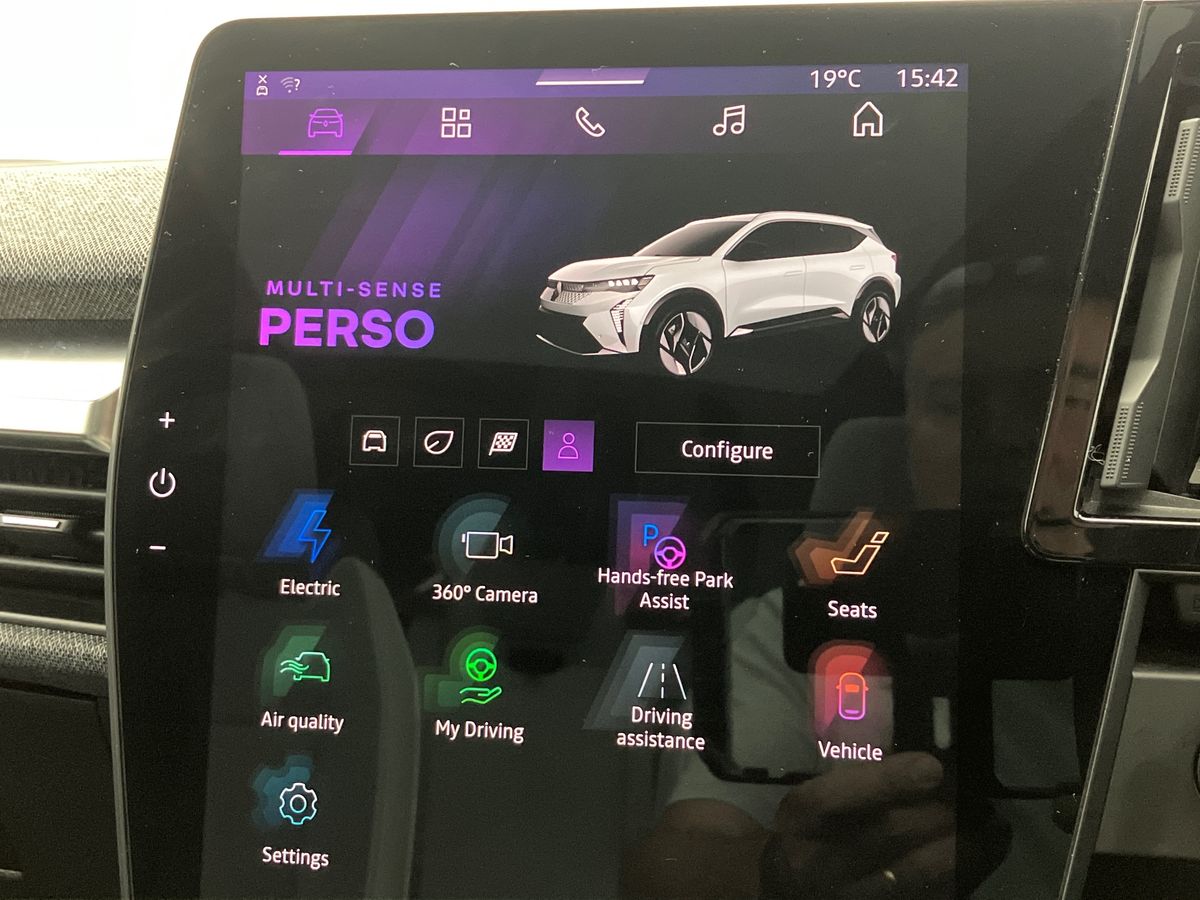 Used Renault Scenic E-Tech 2024 for sale - 76542401: Photo 39