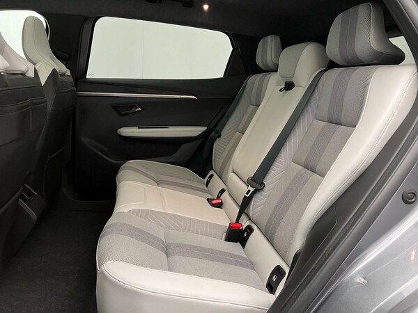 Used Renault Scenic E-Tech 2024 for sale - 76035315: Photo 33