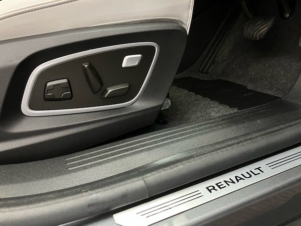 Used Renault Scenic E-Tech 2024 for sale - 76035315: Photo 35