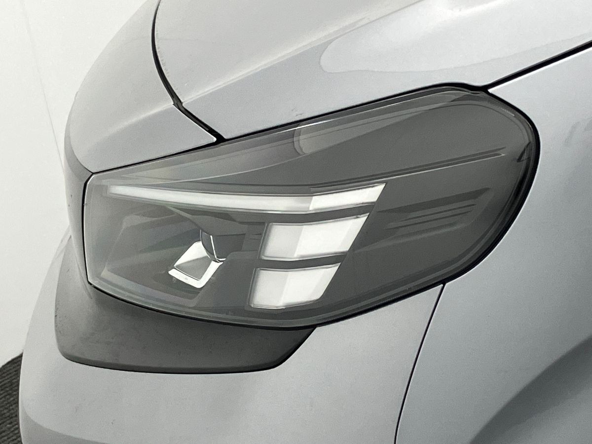 Used Vauxhall Vivaro 2025 for sale - 76412824: Photo 13