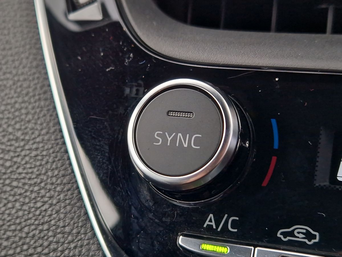 Used Toyota Corolla 2023 for sale - 76845476: Photo 35