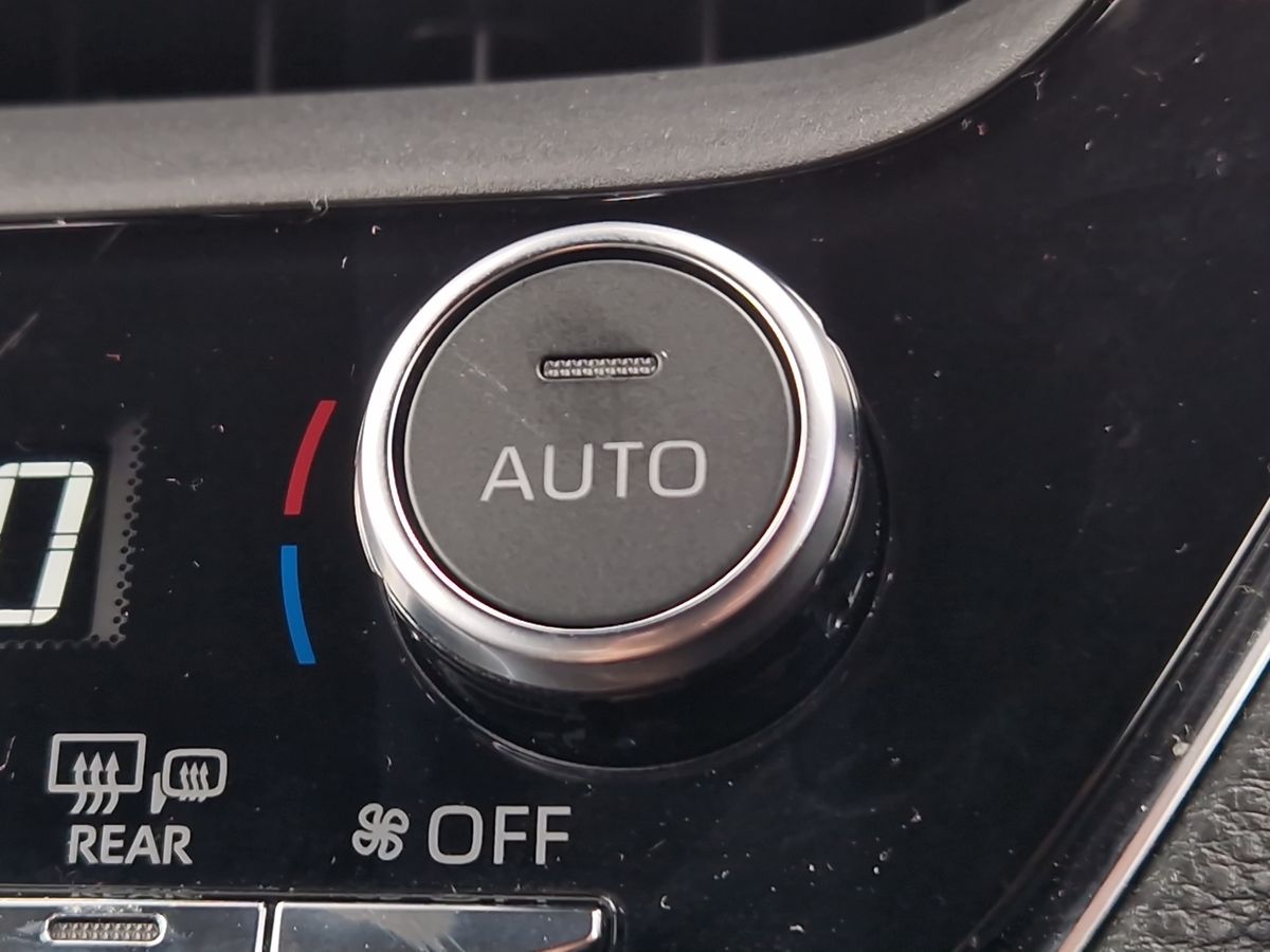 Used Toyota Corolla 2023 for sale - 76845476: Photo 36