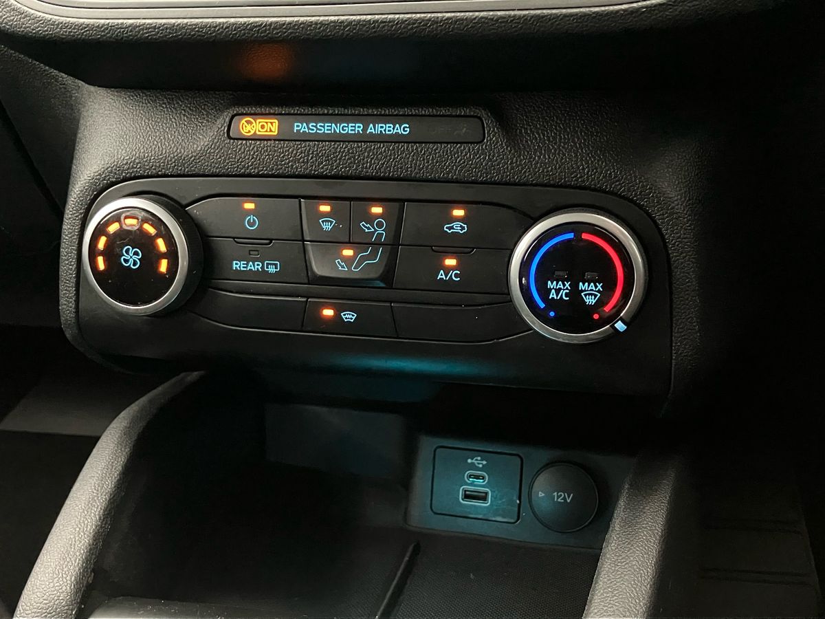 Used Ford Focus 2022 for sale - 76518162: Photo 12