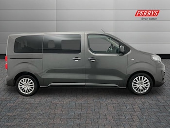 Used Peugeot Traveller 2020 for sale - 77045834: Photo