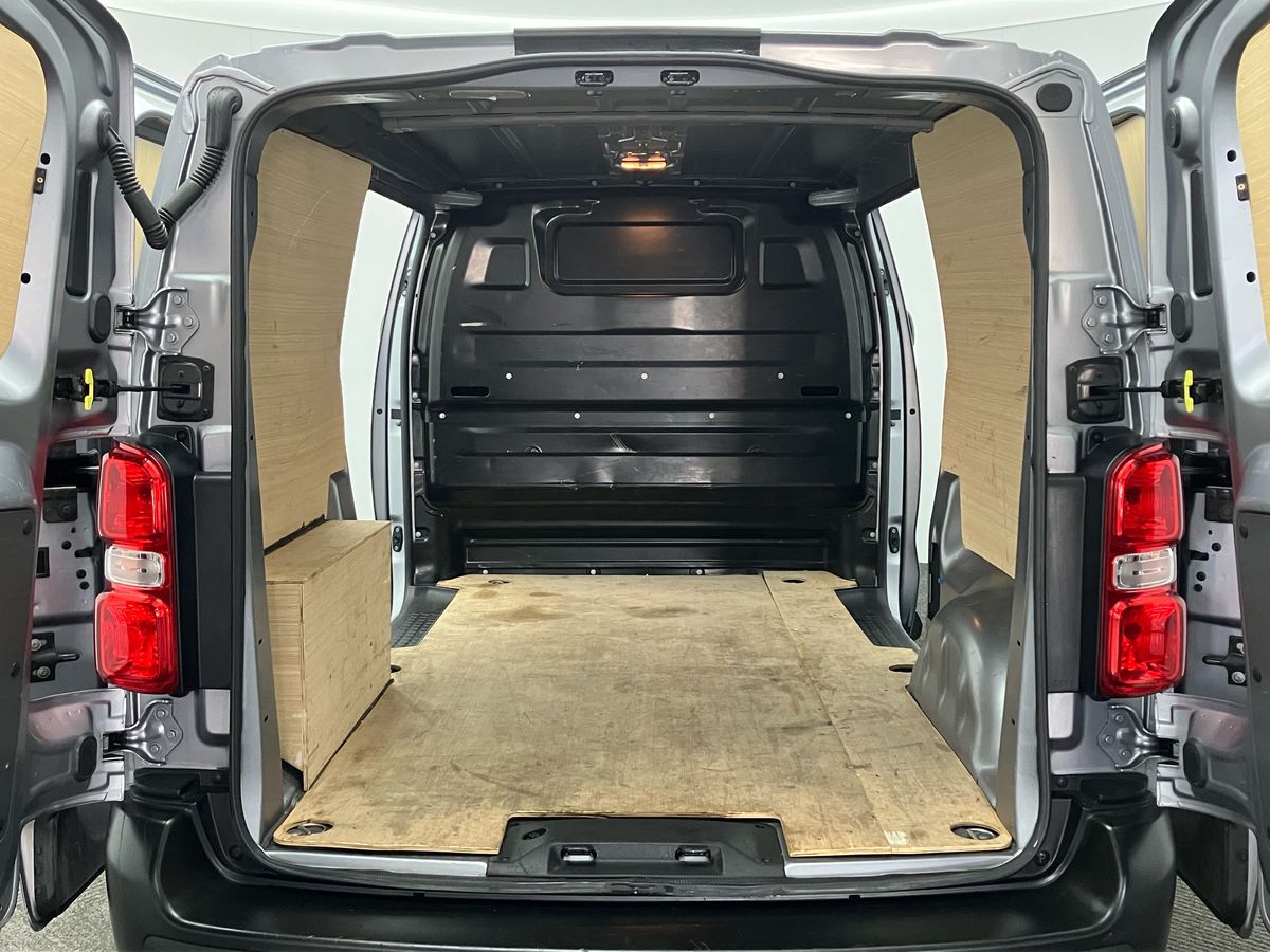 Used Vauxhall Vivaro 2022 for sale - 76090290: Photo 21