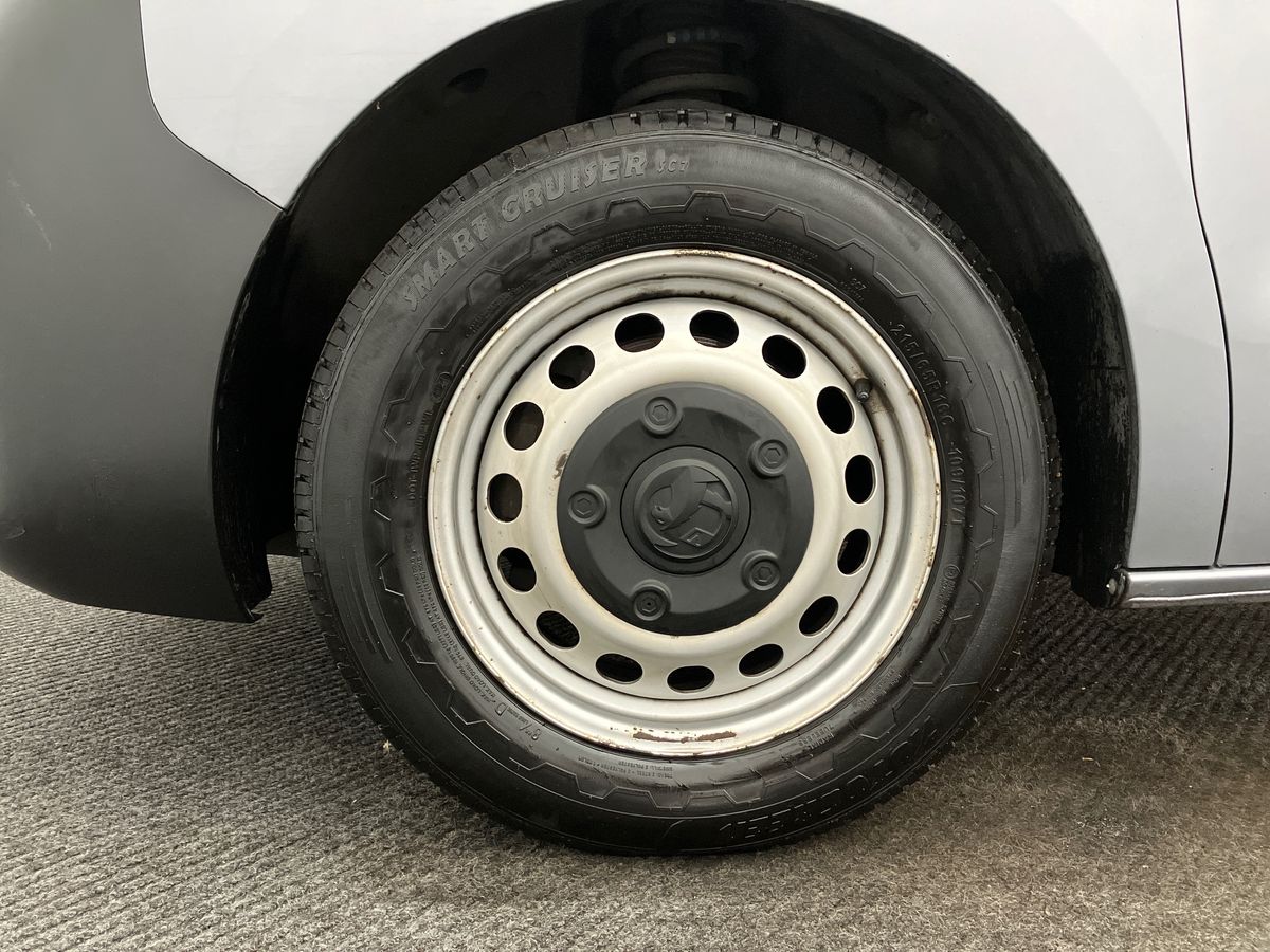 Used Vauxhall Vivaro 2022 for sale - 76090290: Photo 7