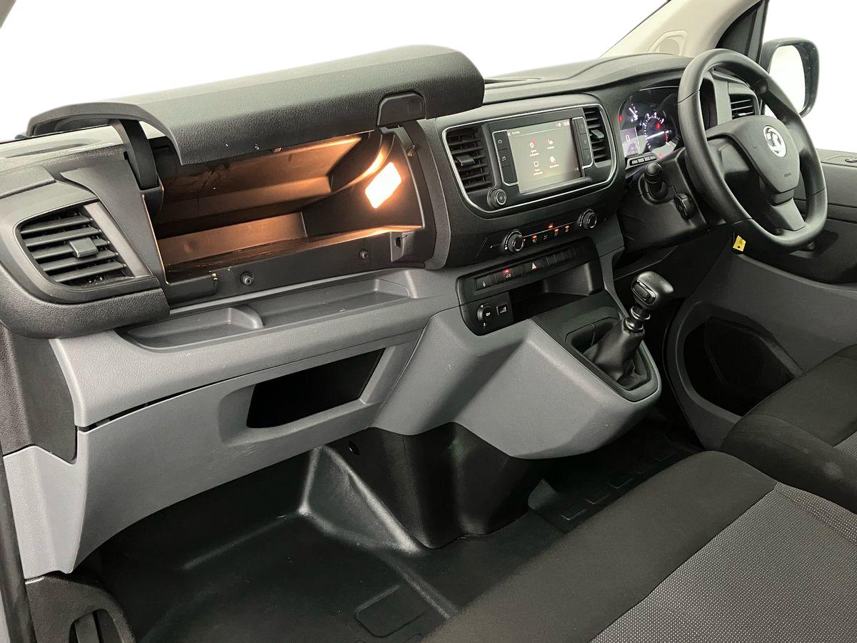 Used Vauxhall Vivaro 2022 for sale - 76090290: Photo 9