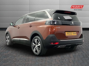 Used Peugeot 5008 2022 for sale - 75342411: Photo