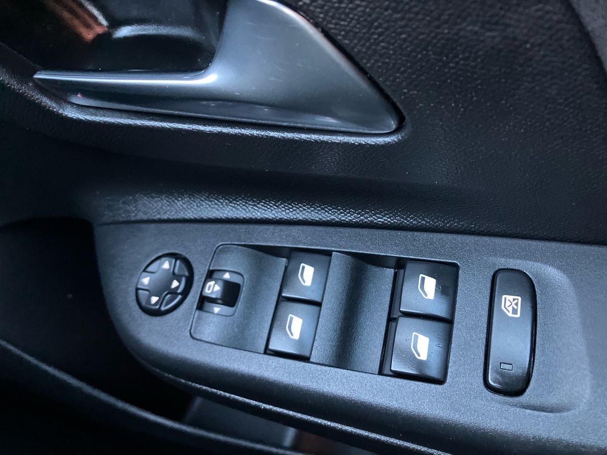 Used Vauxhall Corsa 2022 for sale - 77432063: Photo 18