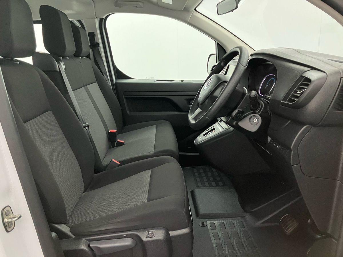 Used Vauxhall Vivaro Life 2023 for sale - 76905630: Photo 30