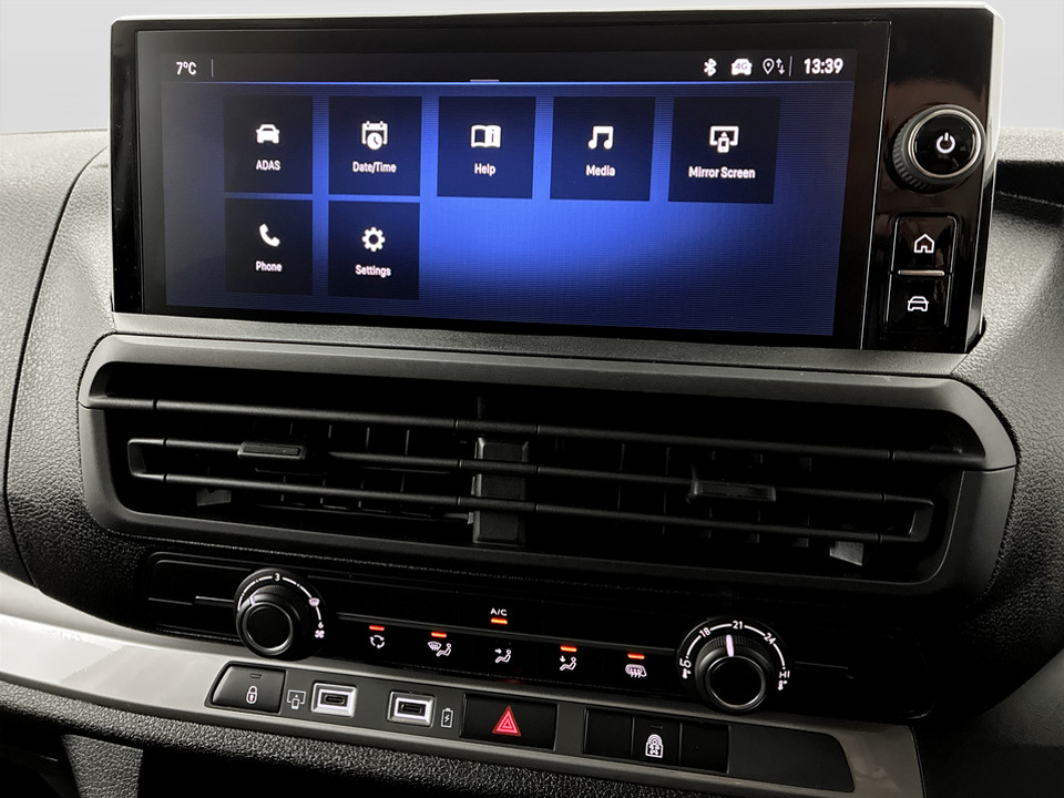 Used Vauxhall Vivaro 2026 for sale - 77432124: Photo 19