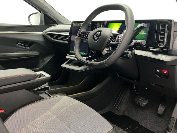 Used Renault Scenic E-Tech 2024 for sale - 75271245: Photo 9
