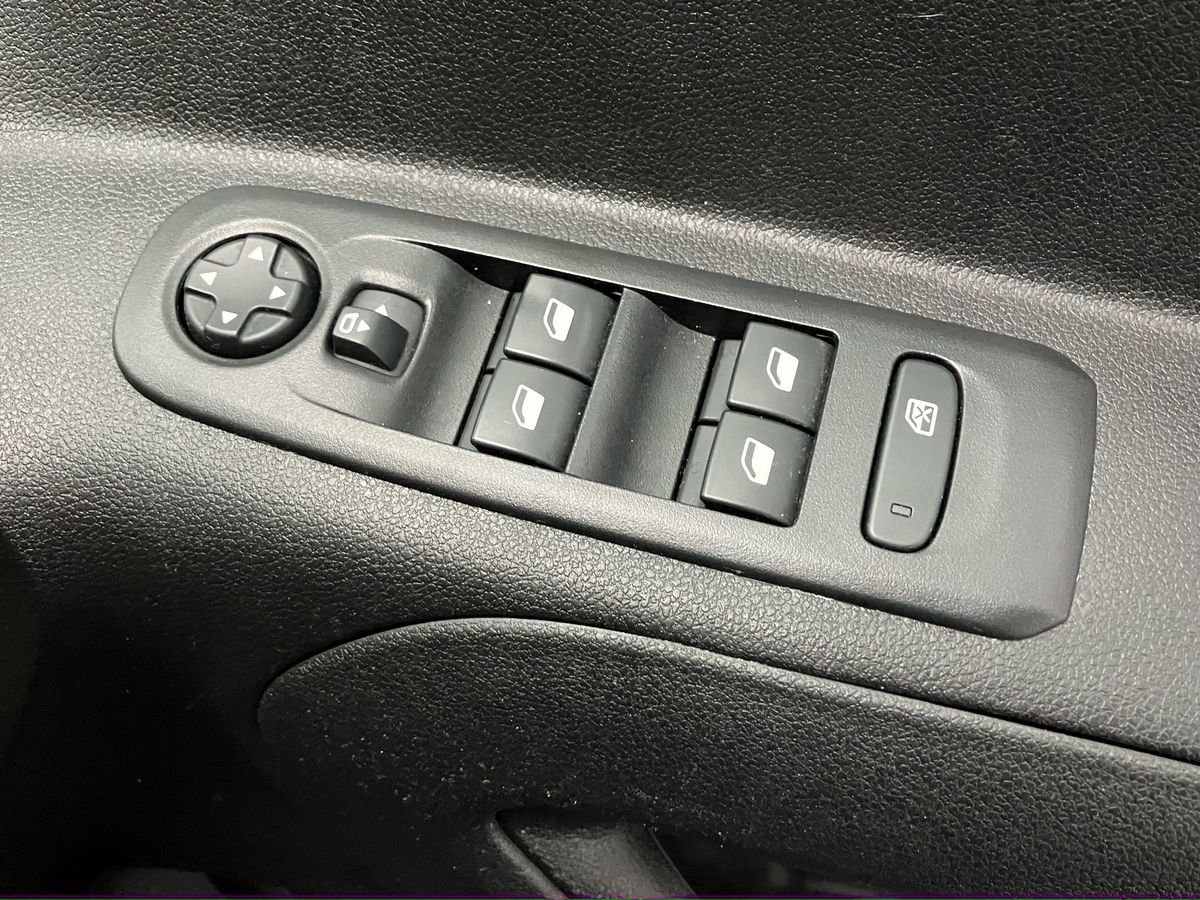 Used Vauxhall Combo Life 2022 for sale - 76412871: Photo 18