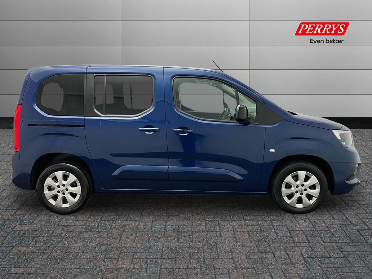 Used Vauxhall Combo Life 2022 for sale - 76412871: Photo 3