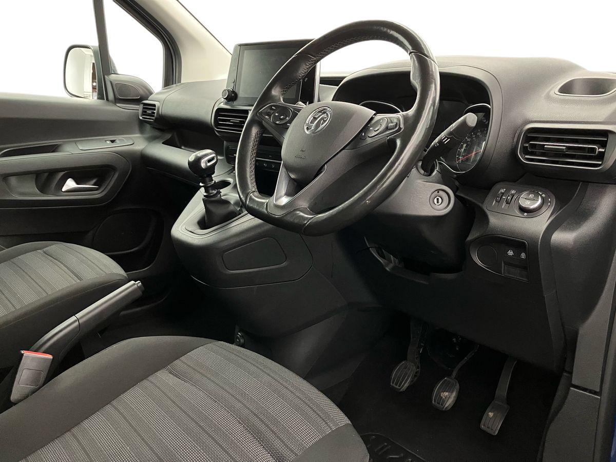 Used Vauxhall Combo Life 2022 for sale - 76412871: Photo 8