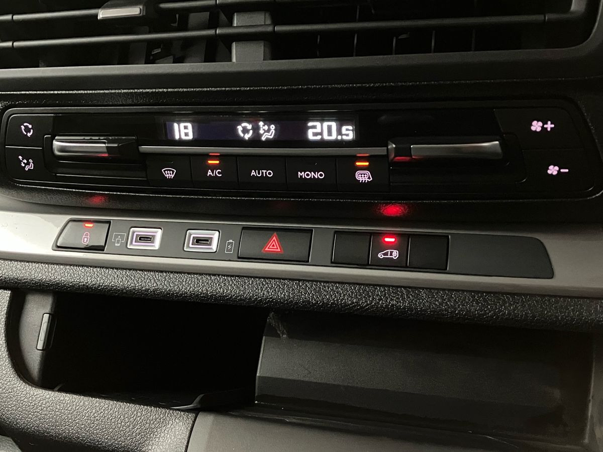 Used Vauxhall Vivaro 2025 for sale - 76300347: Photo 12