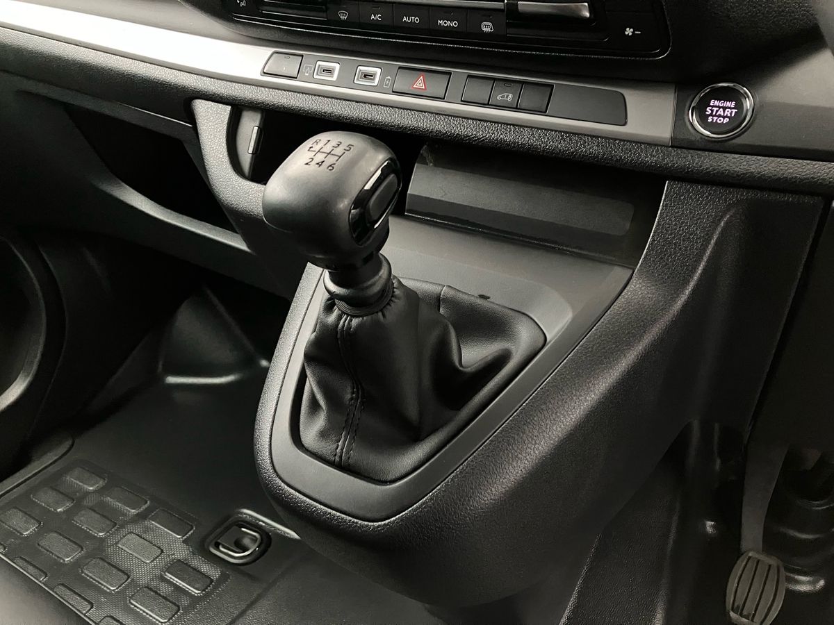 Used Vauxhall Vivaro 2025 for sale - 76300347: Photo 17