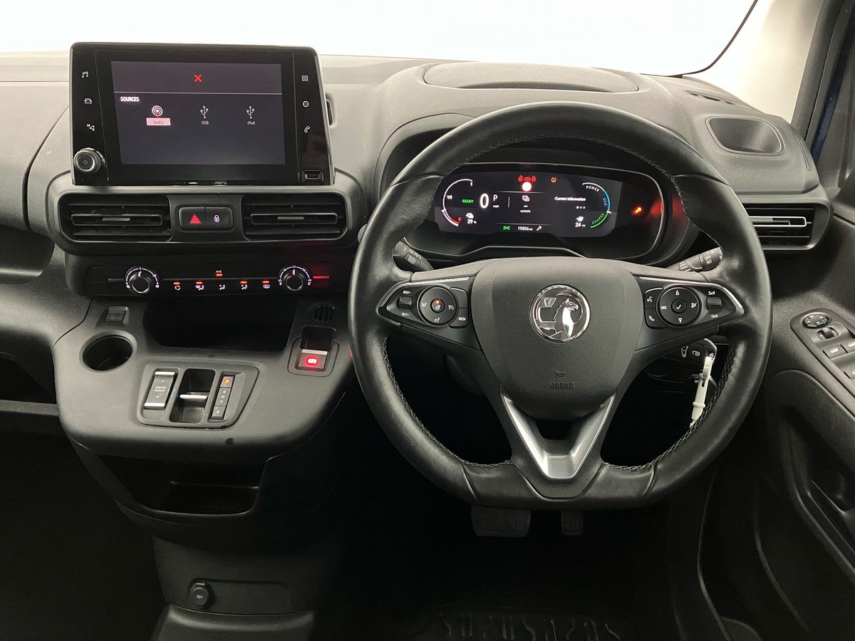 Used Vauxhall Combo Life 2022 for sale - 77340846: Photo 16