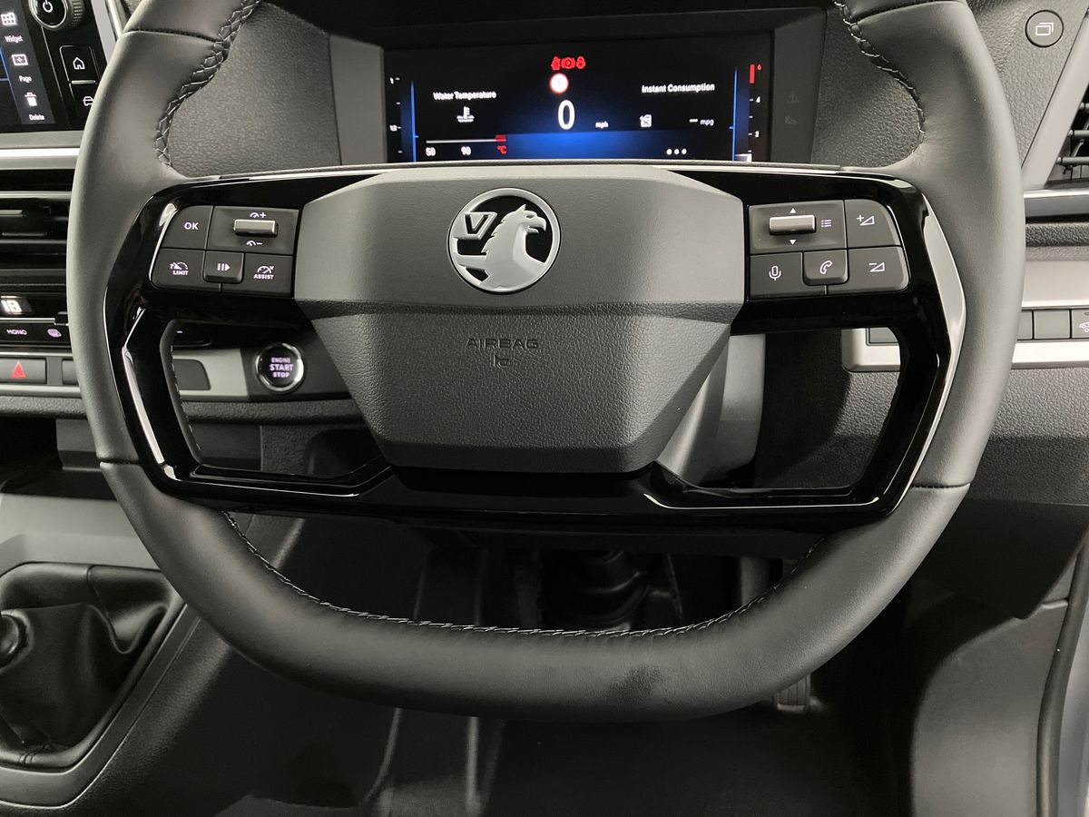 Used Vauxhall Vivaro 2025 for sale - 76300345: Photo 29