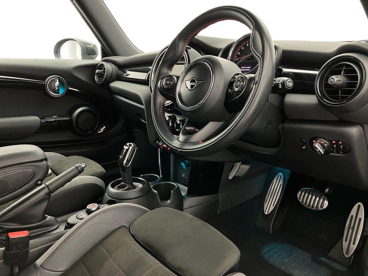 Used MINI Hatch 2020 for sale - 77077508: Photo 8