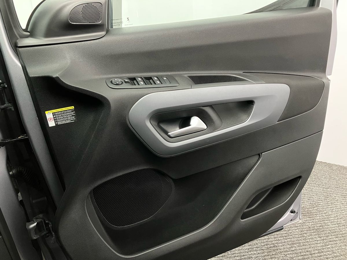 Used Vauxhall Combo Life 2025 for sale - 76462316: Photo 31