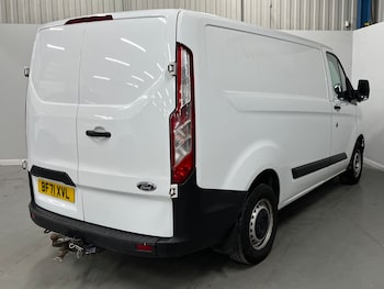 Used Ford Transit Custom 2021 for sale - 77432119: Photo