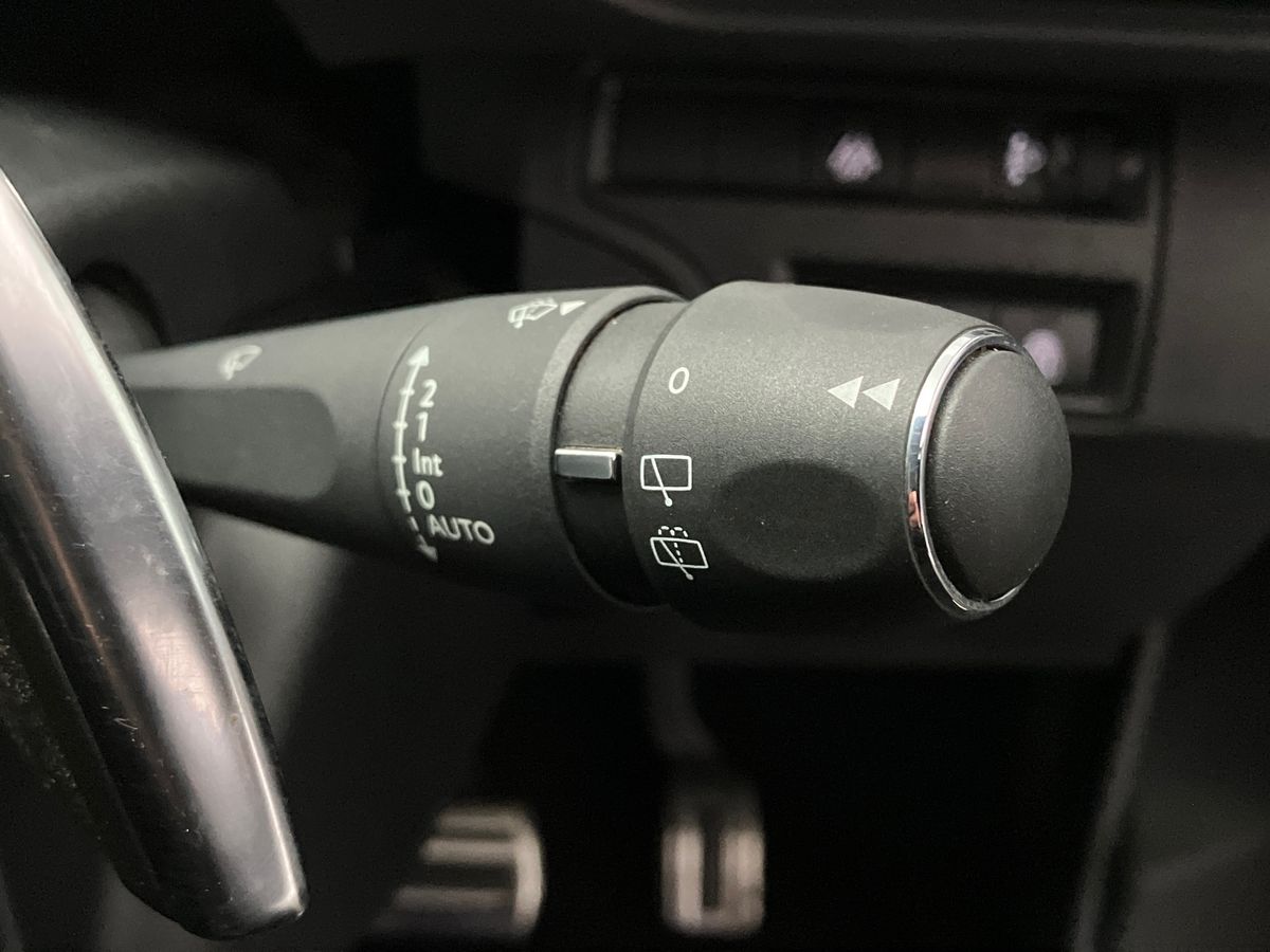 Used Peugeot 3008 2022 for sale - 77207733: Photo 32