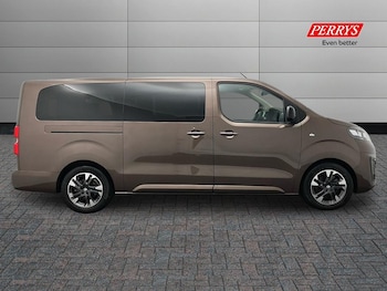 Used Vauxhall Vivaro Life 2023 for sale - 77946432: Photo