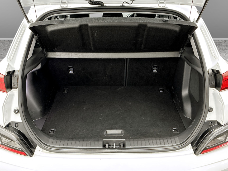 Used Hyundai KONA 2023 for sale - 77562755: Photo 12