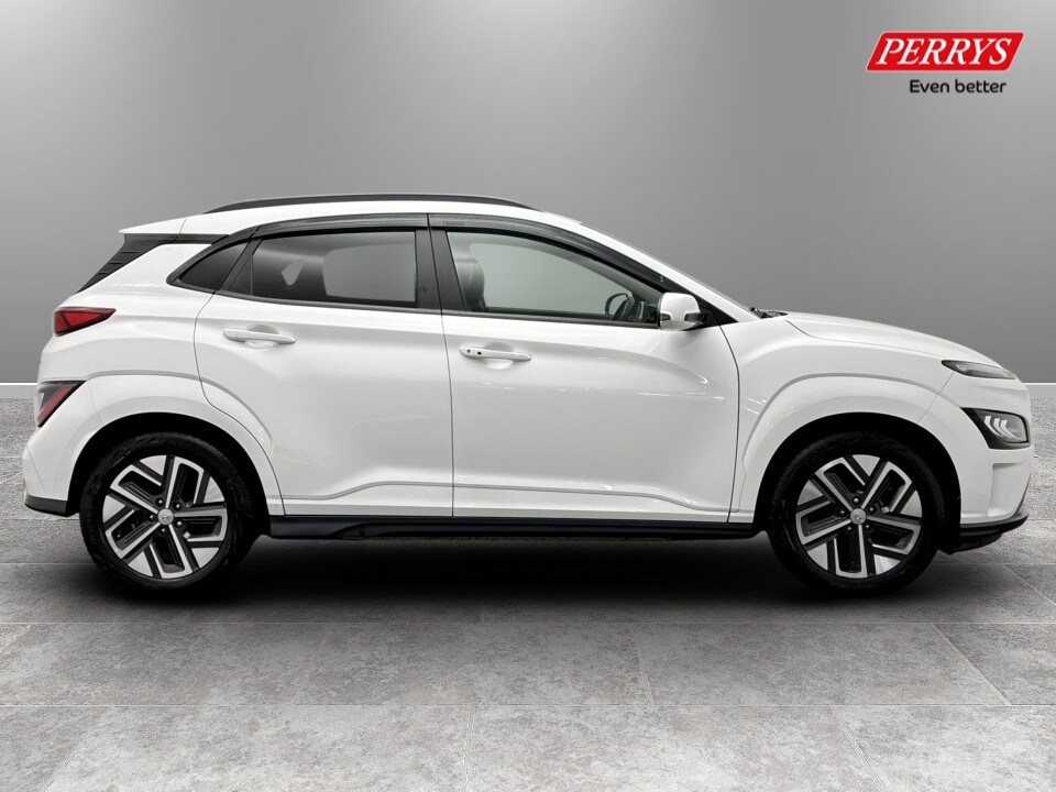 Used Hyundai KONA 2023 for sale - 77562755: Photo 8
