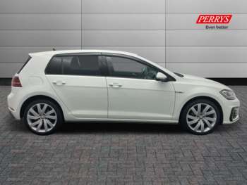 Used Volkswagen Golf 2018 for sale - 75212674: Photo