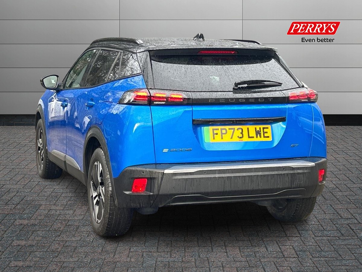 Used Peugeot 2008 2023 for sale - 76588818: Photo 2