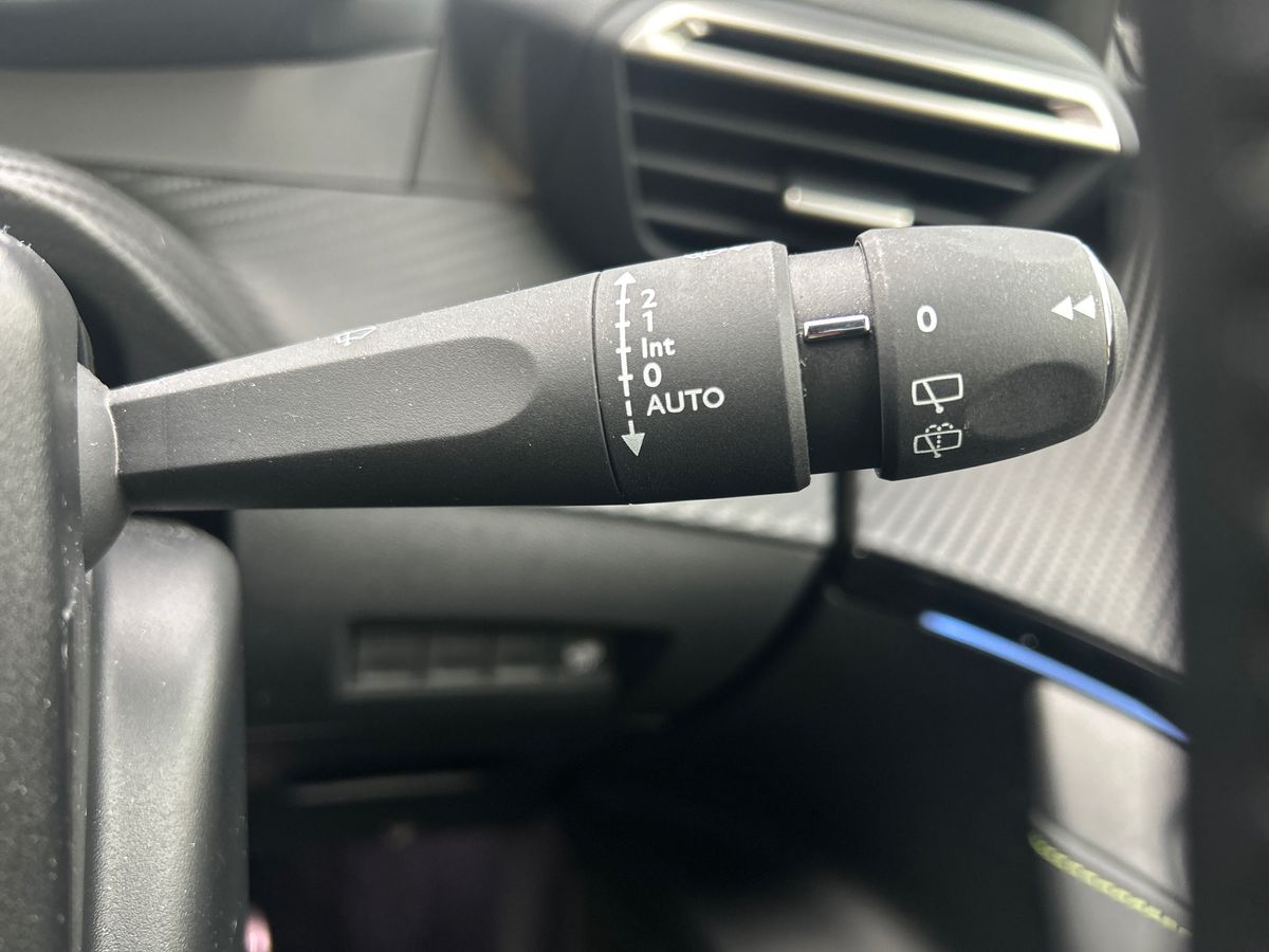 Used Peugeot 2008 2023 for sale - 76588818: Photo 22