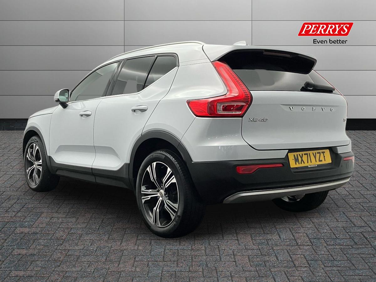 Used Volvo XC40 2021 for sale - 77542758: Photo 2