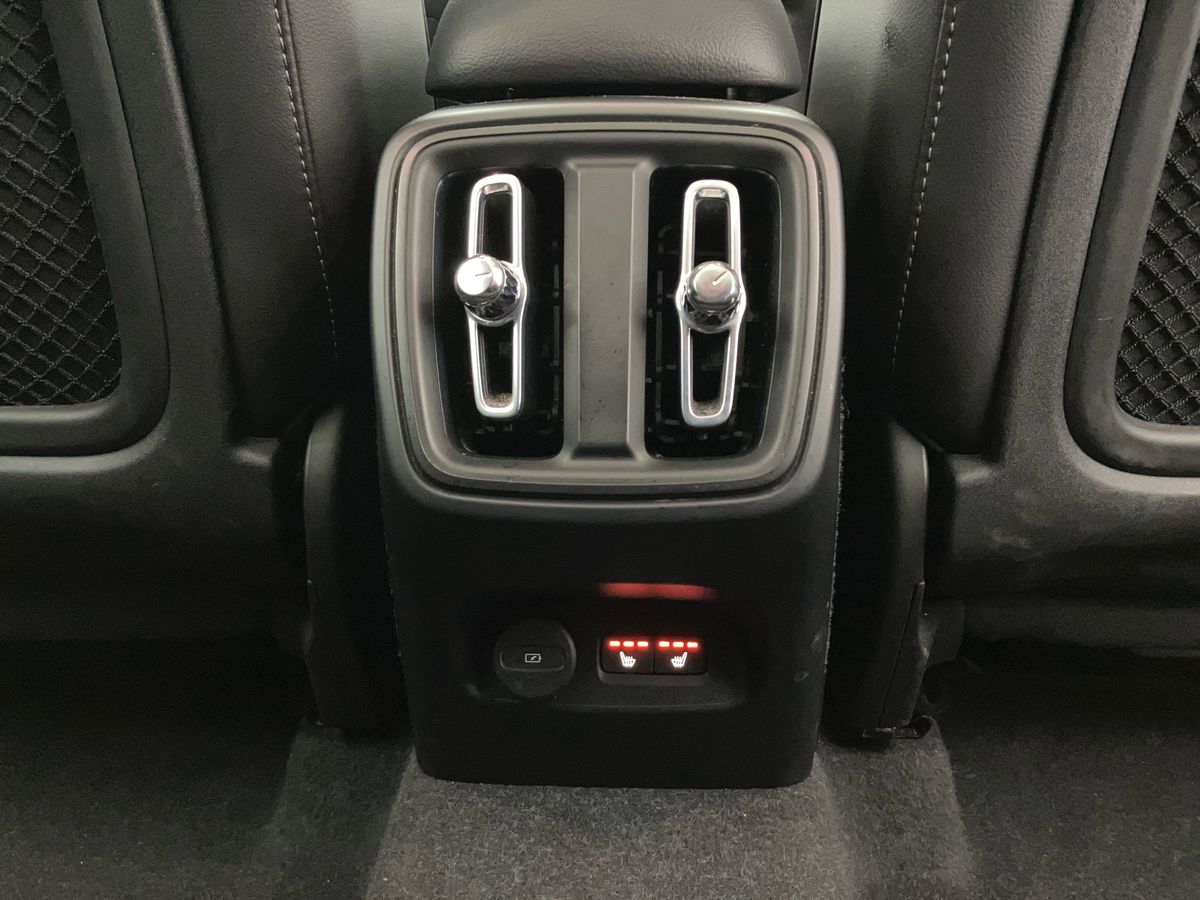 Used Volvo XC40 2021 for sale - 77542758: Photo 33