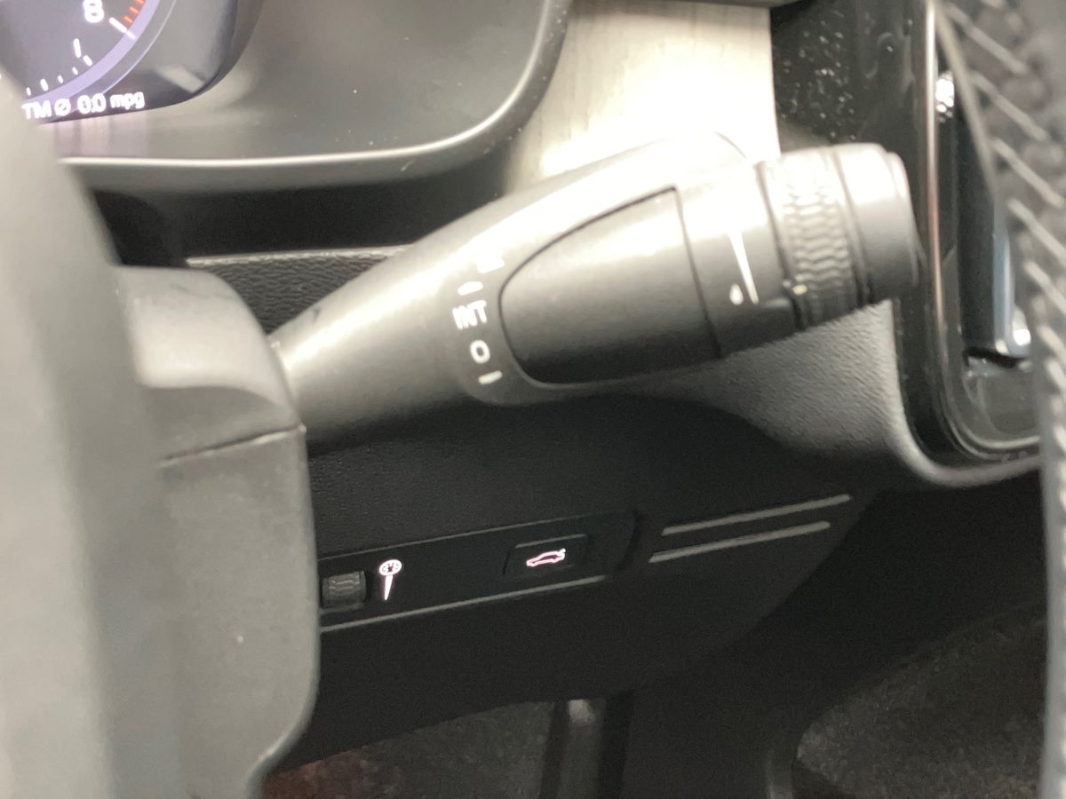 Used Volvo XC40 2021 for sale - 77542758: Photo 37