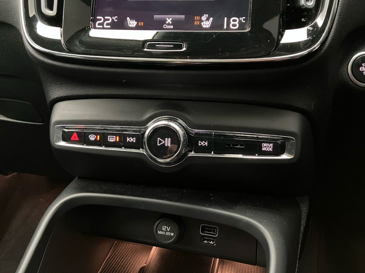 Used Volvo XC40 2021 for sale - 77542758: Photo 39