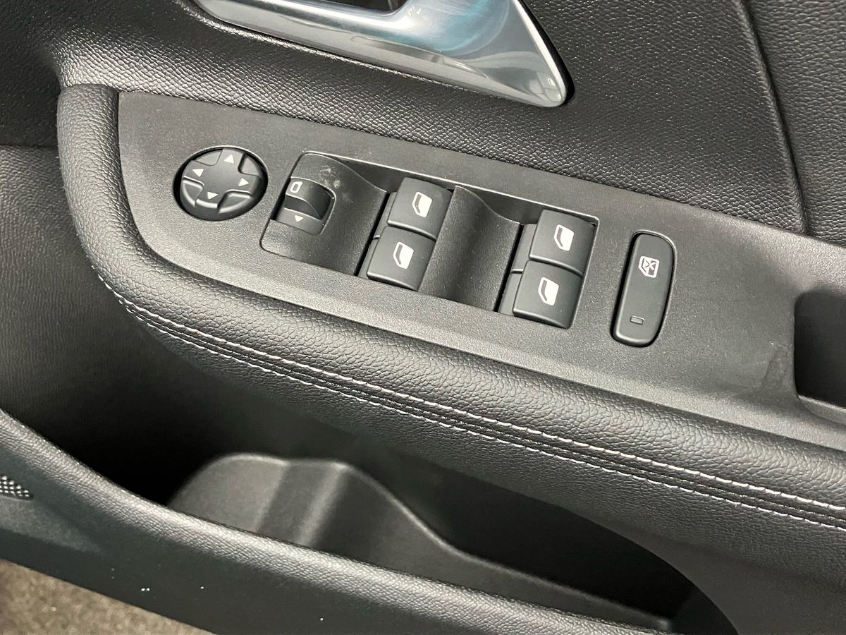 Used Vauxhall Mokka 2025 for sale - 76142113: Photo 18