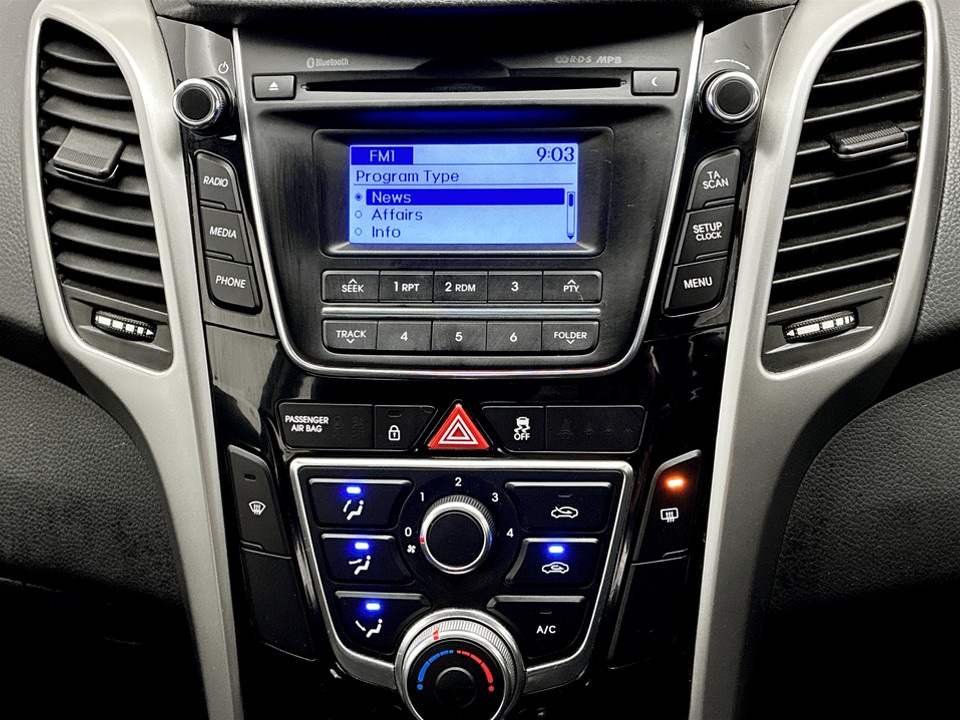 Used Hyundai i30 2016 for sale - 77997798: Photo 20